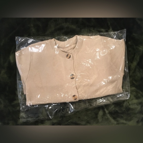 Button Cardigan - Picture 4 of 4